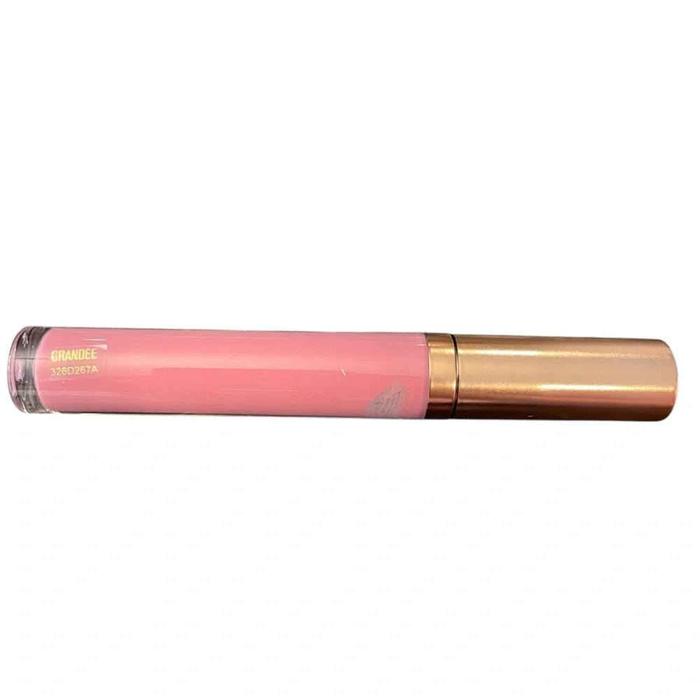 MAKEUP REVOLUTION Retro Luxe Matte Lip Contour Kit GRANDEE Pink Vegan CF NEW‎